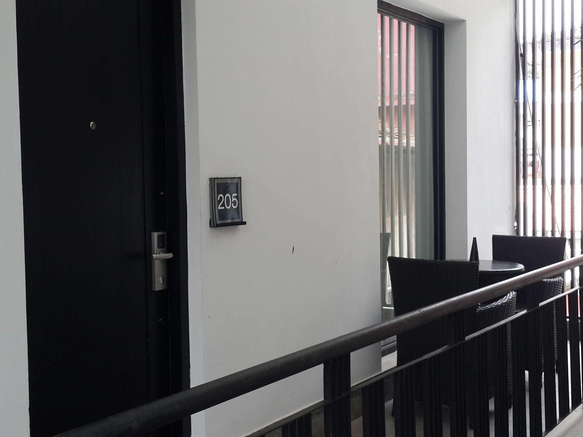 Hotel Ofuro Phnom Penh Zewnętrze zdjęcie